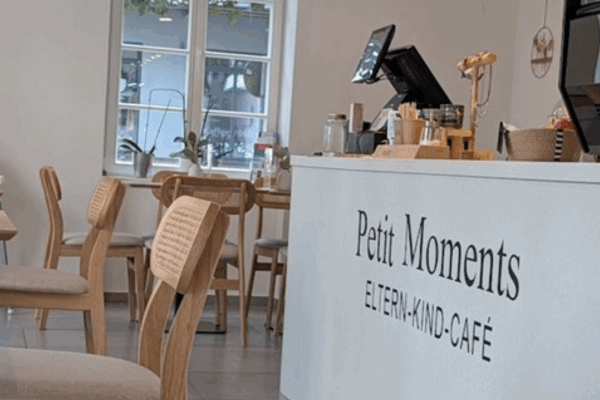Bild 1 von Petit Moments Eltern-Kind-Café